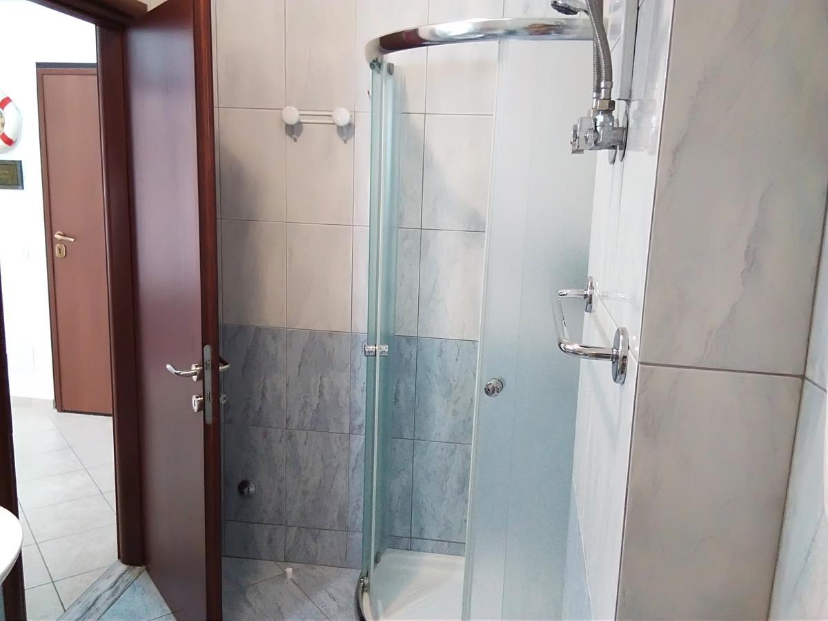Apartment Alma Sarandë 外观 照片