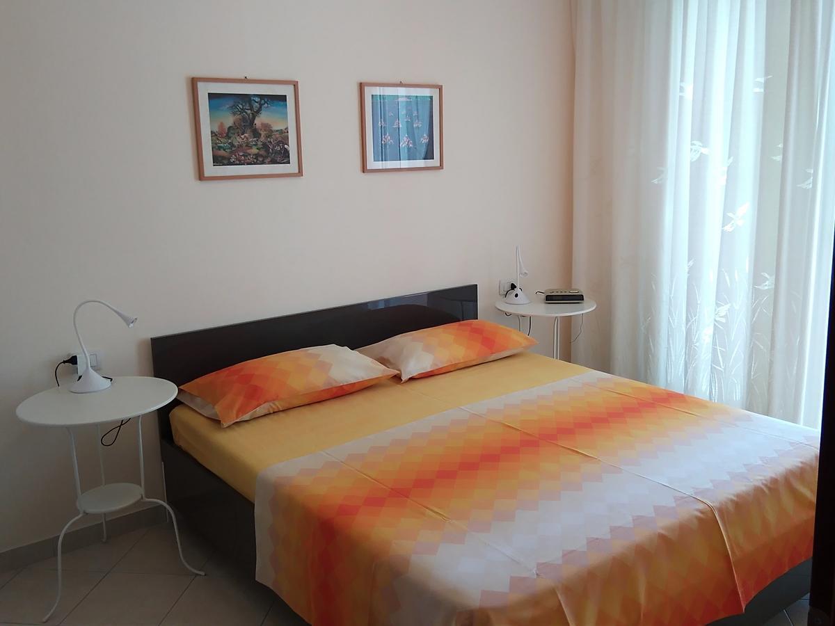 Apartment Alma Sarandë 外观 照片