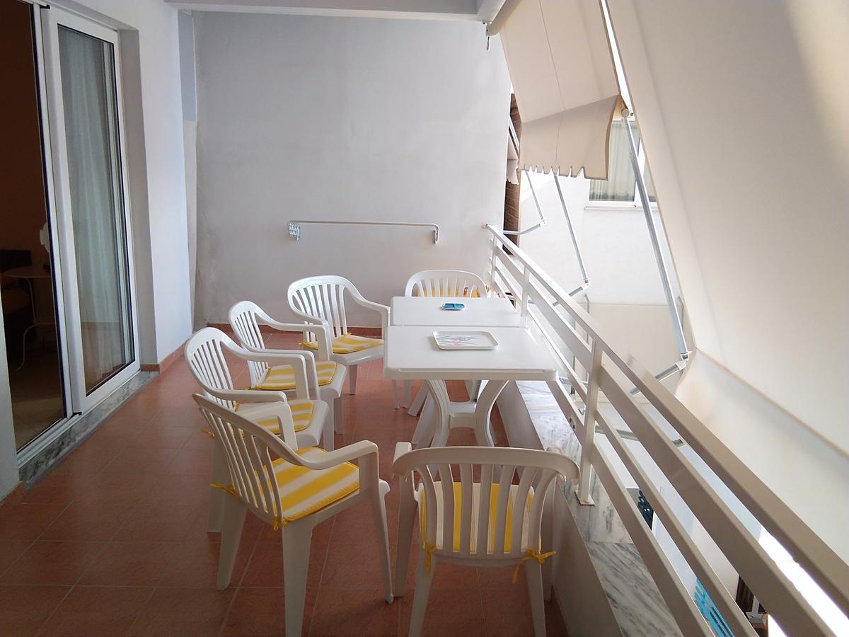 Apartment Alma Sarandë 外观 照片